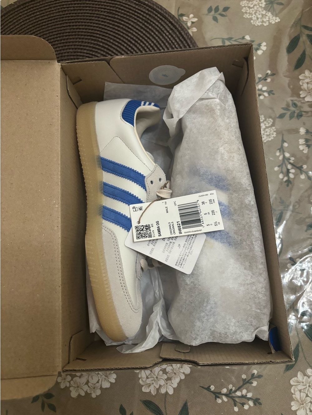 adidas  Samba Sneakers in White and Blue